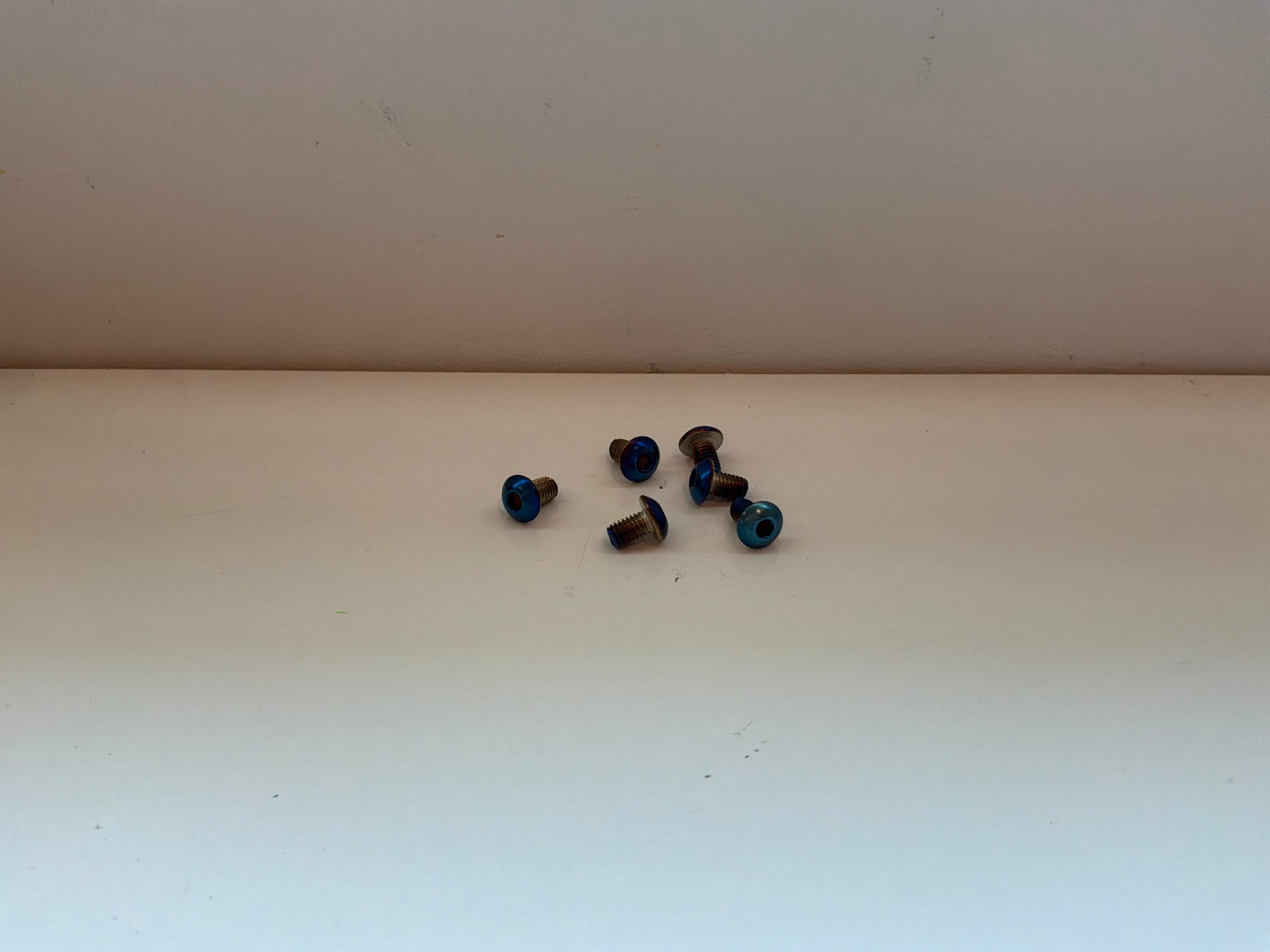 Frame bolts